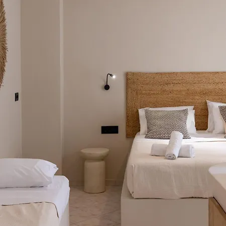 Daire Noe In Center Of Tínos