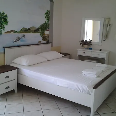 Noe Apartment